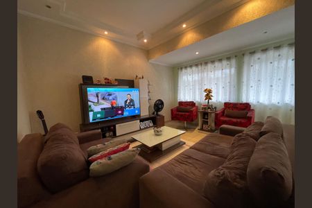 Casa à venda com 330m², 3 quartos e 7 vagasSala