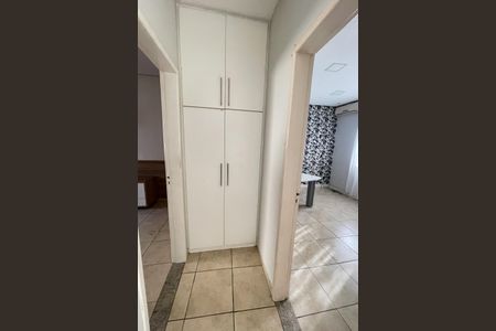 Casa para alugar com 100m², 2 quartos e 1 vagaCorredor