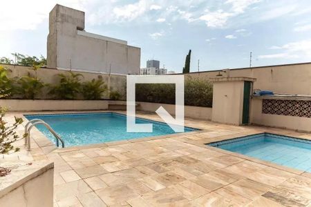 Apartamento à venda com 330m², 3 quartos e 3 vagas Apartamento à venda com 330m², 3 quartos e 3 vagasÁrea Comum