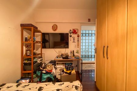 Apartamento à venda com 330m², 3 quartos e 3 vagas Apartamento à venda com 330m², 3 quartos e 3 vagasQuarto 2