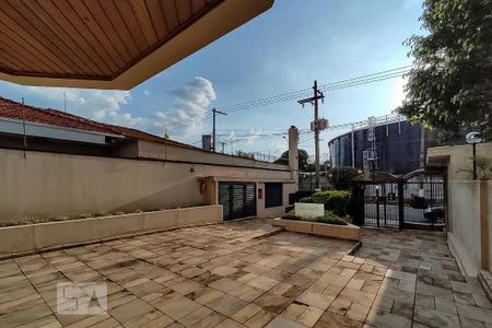 Apartamento à venda com 330m², 3 quartos e 3 vagas Apartamento à venda com 330m², 3 quartos e 3 vagasÁrea Comum