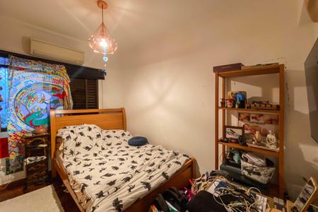 Apartamento à venda com 330m², 3 quartos e 3 vagas Apartamento à venda com 330m², 3 quartos e 3 vagasQuarto 2