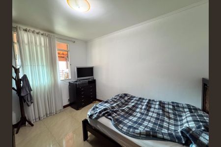 Apartamento à venda com 97m², 2 quartos e 1 vagaQuarto 2