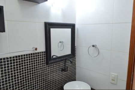 Apartamento à venda com 60m², 2 quartos e 1 vaga Apartamento à venda com 60m², 2 quartos e 1 vagaBanheiro