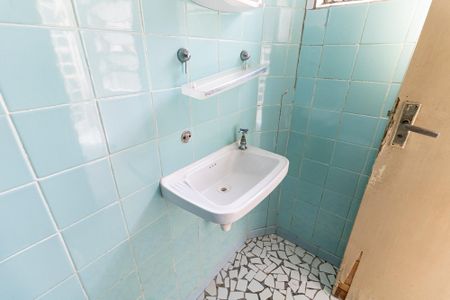 Casa para alugar com 60m², 1 quarto e sem vagaBanheiro