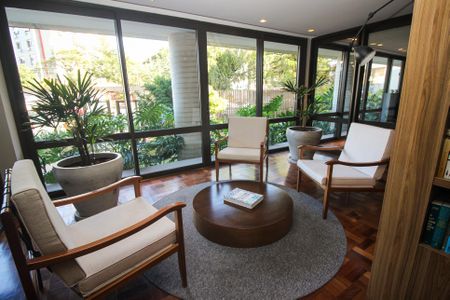 Apartamento à venda com 82m², 2 quartos e 2 vagasHall de entrada