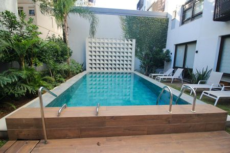 Apartamento à venda com 82m², 2 quartos e 2 vagasÁrea comum - Piscina