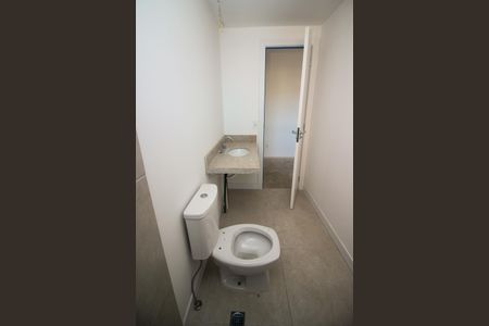 Apartamento à venda com 82m², 2 quartos e 2 vagasBanheiro da Suíte