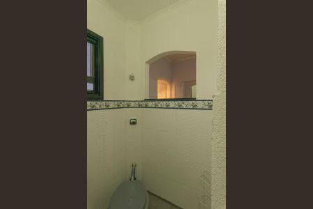 Casa à venda com 320m², 3 quartos e 2 vagas Casa à venda com 320m², 3 quartos e 2 vagasÁrea comum