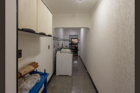 Casa à venda com 320m², 3 quartos e 2 vagas Casa à venda com 320m², 3 quartos e 2 vagasÁrea de Serviço