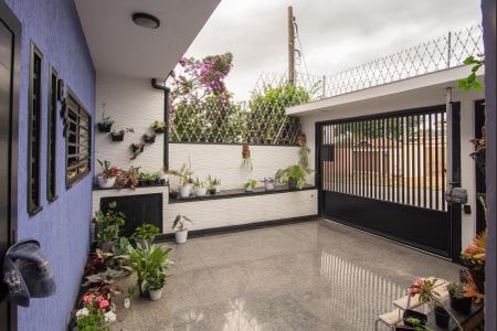 Casa à venda com 320m², 3 quartos e 2 vagas Casa à venda com 320m², 3 quartos e 2 vagasGaragem