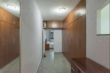 Casa à venda com 320m², 3 quartos e 2 vagas Casa à venda com 320m², 3 quartos e 2 vagasÁrea comum