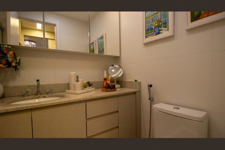 Apartamento para alugar com 80m², 2 quartos e 1 vagaBanheiro da Suíte