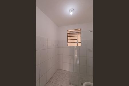 Casa para alugar com 100m², 2 quartos e 1 vaga Casa para alugar com 100m², 2 quartos e 1 vagaBanheiro