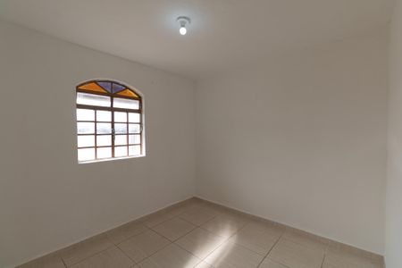 Casa para alugar com 100m², 2 quartos e 1 vaga Casa para alugar com 100m², 2 quartos e 1 vagaQuarto 1