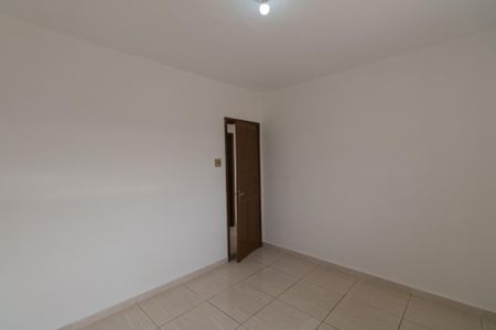 Casa para alugar com 100m², 2 quartos e 1 vaga Casa para alugar com 100m², 2 quartos e 1 vagaQuarto 1