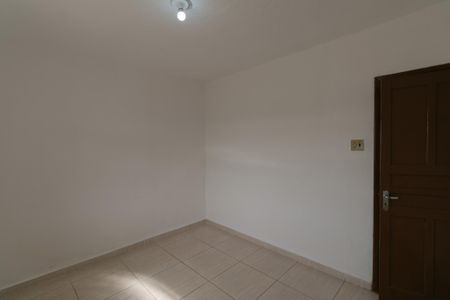 Casa para alugar com 100m², 2 quartos e 1 vaga Casa para alugar com 100m², 2 quartos e 1 vagaQuarto 1