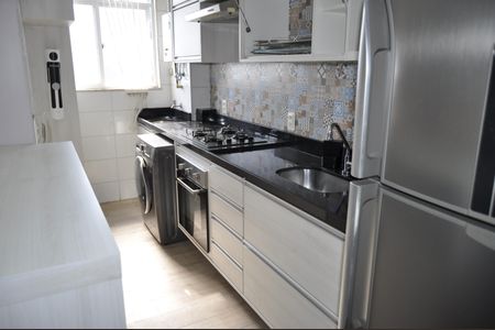 Apartamento à venda com 49m², 2 quartos e 1 vagaCozinha 