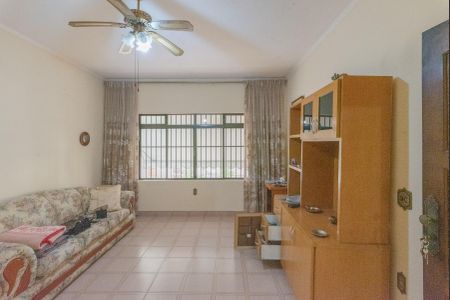 Casa à venda com 147m², 2 quartos e 2 vagasSala