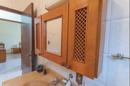 Casa à venda com 147m², 2 quartos e 2 vagasBanheiro Social