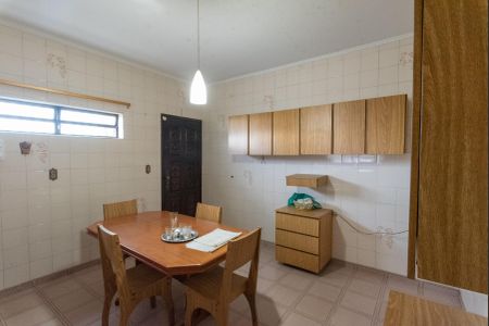 Casa à venda com 147m², 2 quartos e 2 vagasCozinha