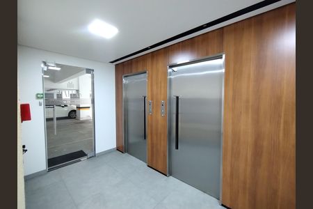 Studio para alugar com 28m², 1 quarto e sem vaga Studio para alugar com 28m², 1 quarto e sem vagaElevador