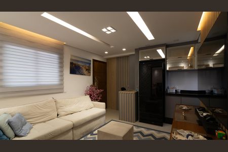 Apartamento à venda com 37m², 2 quartos e 1 vaga Apartamento à venda com 37m², 2 quartos e 1 vagaSala