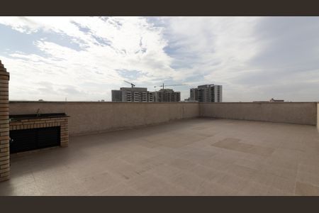 Apartamento à venda com 37m², 2 quartos e 1 vaga Apartamento à venda com 37m², 2 quartos e 1 vagaArea comum