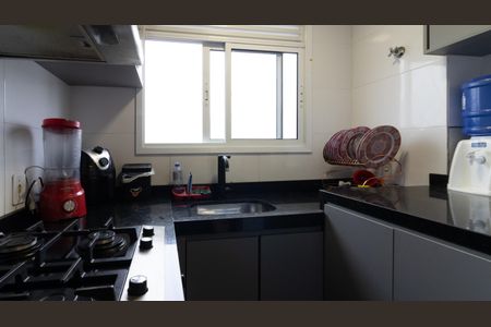 Apartamento à venda com 37m², 2 quartos e 1 vaga Apartamento à venda com 37m², 2 quartos e 1 vagaCozinha