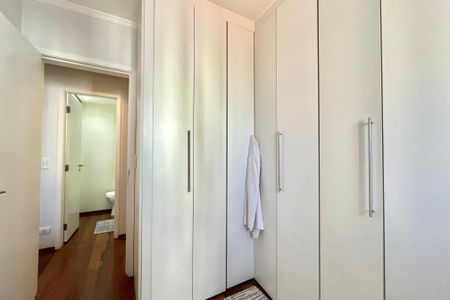 Apartamento à venda com 86m², 3 quartos e 2 vagasQuarto 