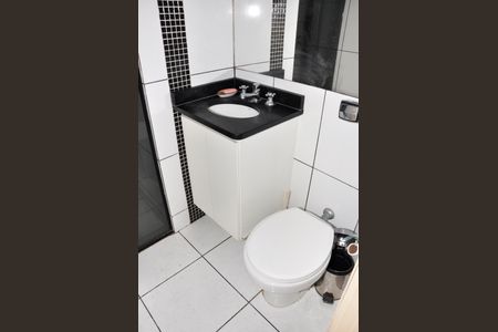 Apartamento à venda com 60m², 2 quartos e 1 vagaBanheiro Social