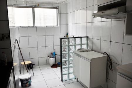 Apartamento à venda com 60m², 2 quartos e 1 vagaÁrea de Serviço