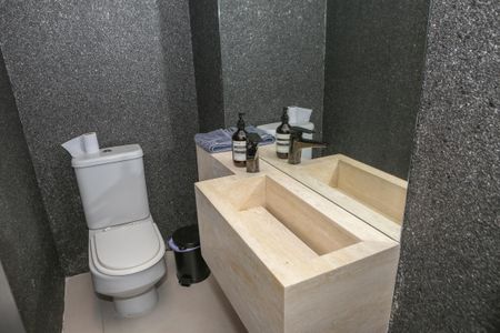 Apartamento à venda com 223m², 3 quartos e 4 vagasLavabo