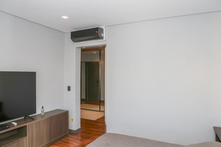 Apartamento à venda com 223m², 3 quartos e 4 vagasSuíte 1