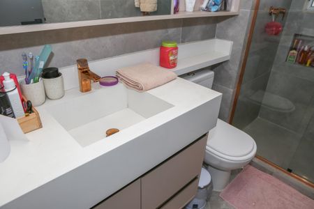 Apartamento à venda com 223m², 3 quartos e 4 vagasBanheiro da Suíte 3