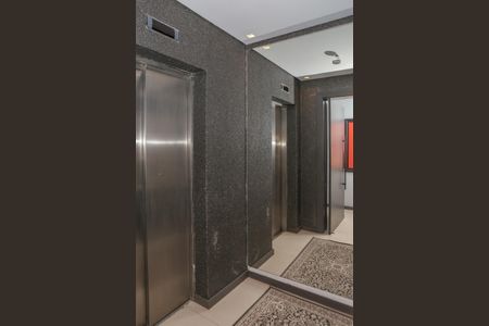 Apartamento à venda com 223m², 3 quartos e 4 vagasHall do Elevador