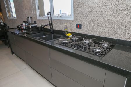 Apartamento à venda com 223m², 3 quartos e 4 vagasCozinha