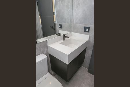 Apartamento à venda com 223m², 3 quartos e 4 vagasBanheiro da Suíte 2