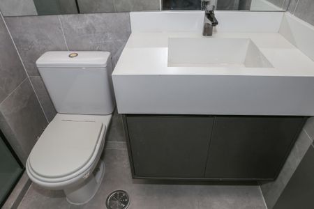 Apartamento à venda com 223m², 3 quartos e 4 vagasBanheiro da Suíte 2