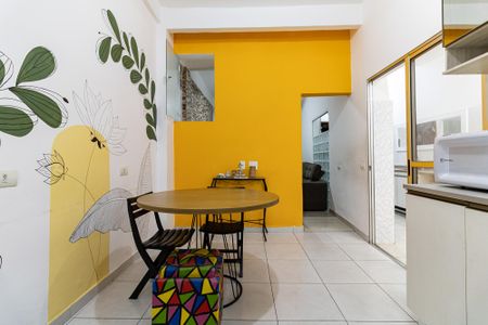 Casa à venda com 153m², 3 quartos e 2 vagas Casa à venda com 153m², 3 quartos e 2 vagasCozinha