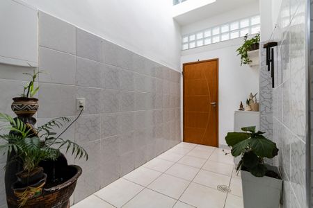 Casa à venda com 153m², 3 quartos e 2 vagas Casa à venda com 153m², 3 quartos e 2 vagasÁrea comum