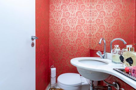 Apartamento à venda com 143m², 3 quartos e 2 vagas Apartamento à venda com 143m², 3 quartos e 2 vagasLavabo