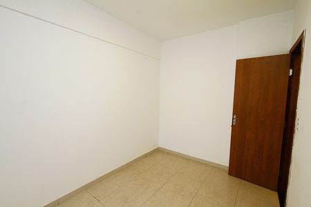 Apartamento à venda com 92m², 3 quartos e 2 vagasQuarto 2