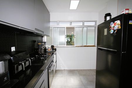 Apartamento à venda com 92m², 3 quartos e 2 vagasCozinha