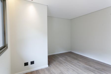 Casa de condomínio à venda com 548m², 4 quartos e 4 vagasSuite 1