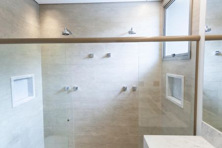 Casa de condomínio à venda com 548m², 4 quartos e 4 vagasBanheiro/Suite 4