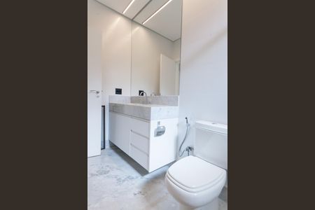 Casa de condomínio à venda com 548m², 4 quartos e 4 vagasBanheiro /Suite 1