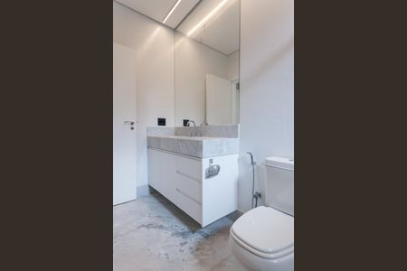 Casa de condomínio à venda com 548m², 4 quartos e 4 vagasBanheiro/Suite 2