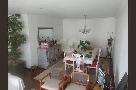 Apartamento à venda com 160m², 4 quartos e 3 vagas