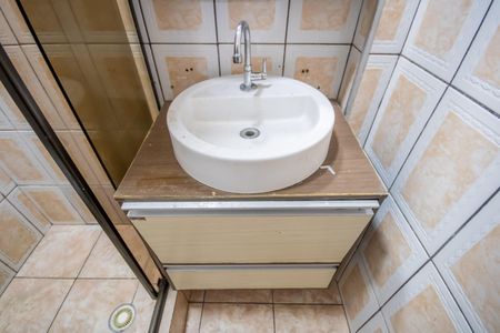 Casa para alugar com 152m², 2 quartos e 1 vagaBanheiro